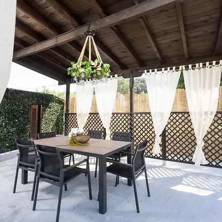 Casa Alelia Lagonisi Holiday home