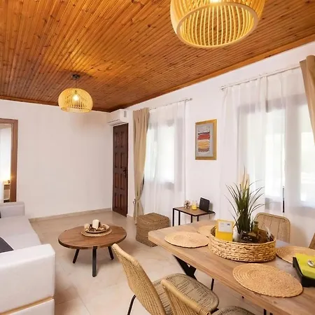 Holiday home Casa Alelia Lagonisi Ormos Panagias