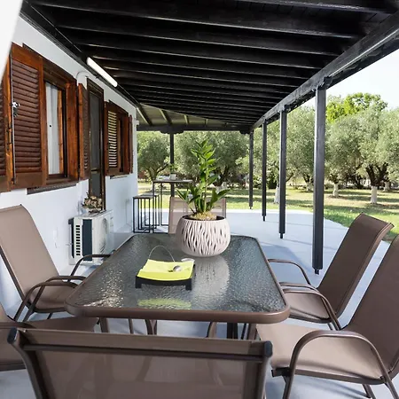 Holiday home Casa Alelia Lagonisi *