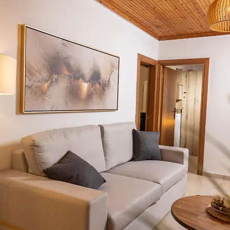 Casa Alelia Lagonisi Holiday home *